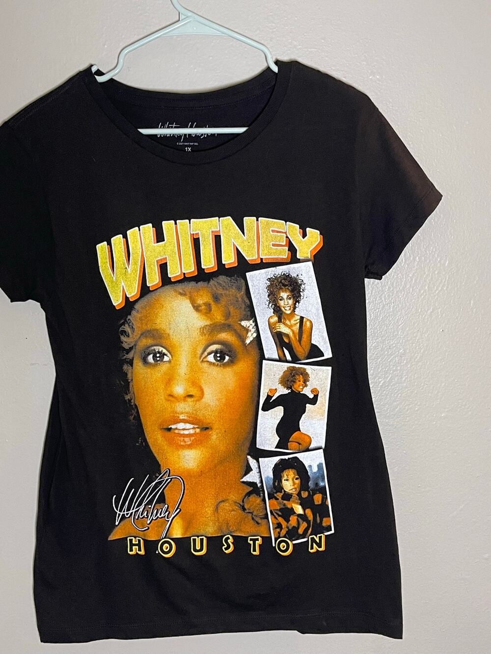 Black Whitney Houston Graphic Tshirt Size 1X